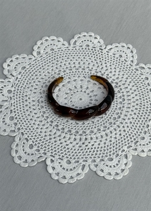 Vanessa resin bracelet Leo Pico 